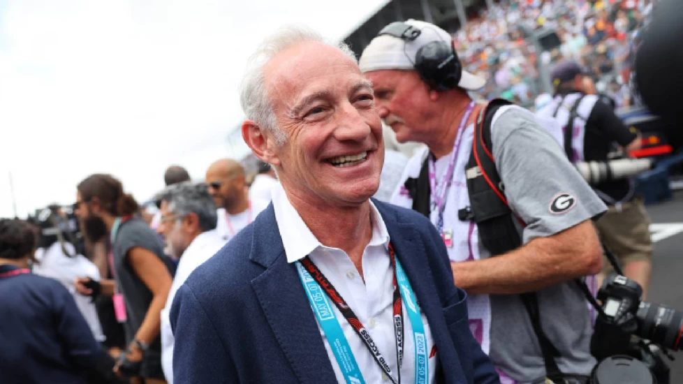 Greg Maffei: "Flera länder pressar hårt för att komma in"