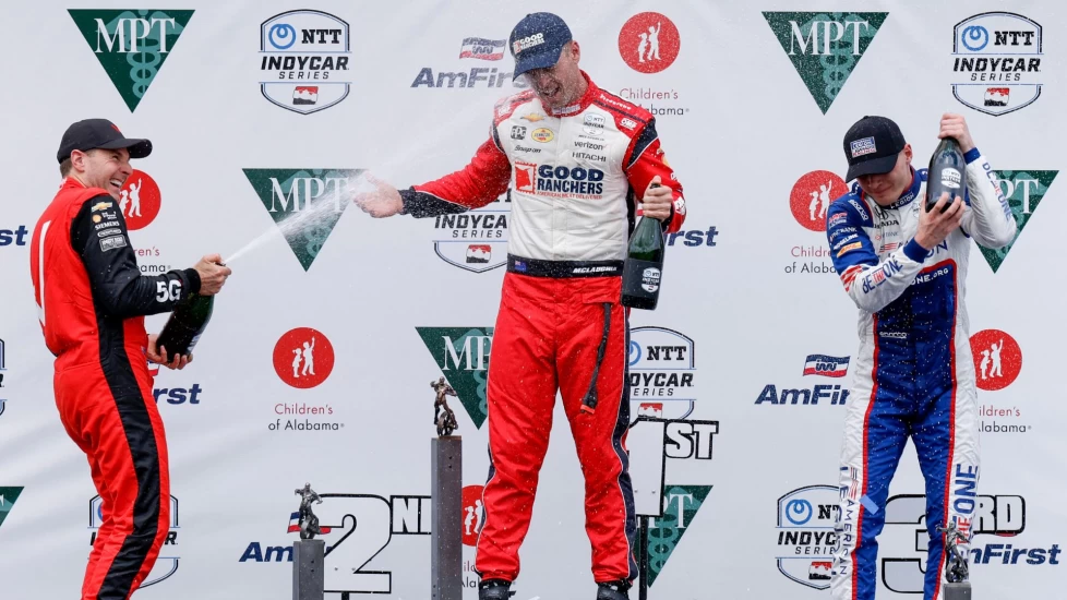 Lundqvist efter succén i IndyCar: ”Älskar dessa ögonblick”